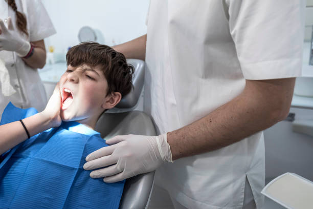 Best Dentist for Tooth Abscess  in Leisure Village West, NJ